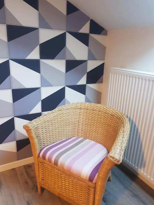 9 Pers 160 M² +Jardin- 10Mn Nantes -30Mn Mer Bouguenais Exterior foto